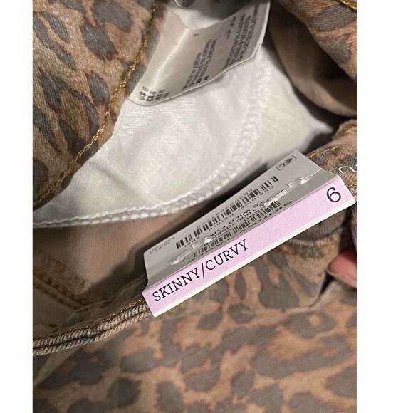 Style & Co Wild Puma Skinny Jeans Curvy Mid Rise Tummy Control Animal Print 6 - Picture 9 of 15